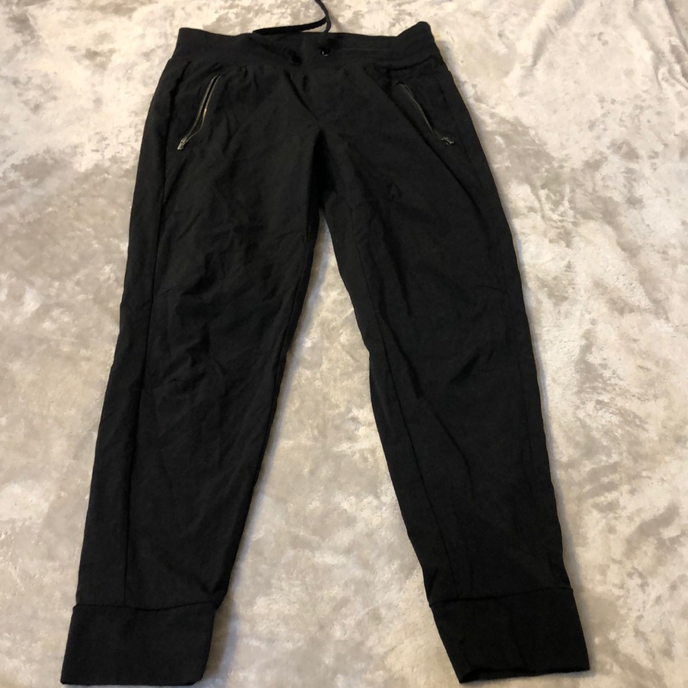 Athleta Trekkie north joggers